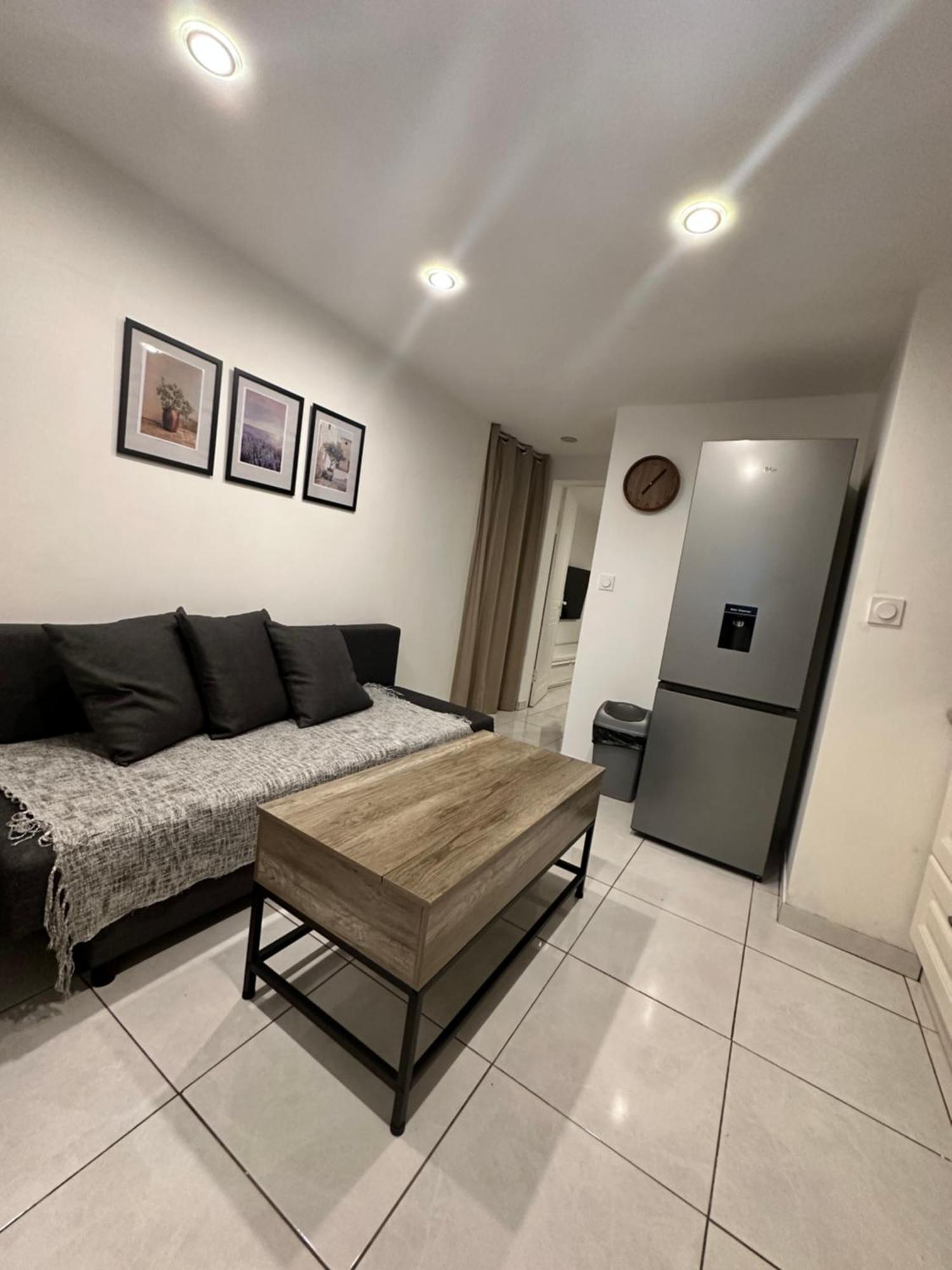 Jolie Appartement Nice Proche Mer Et Aeroport Une Chambre Plus Salon Avec Cuisine Exteriér fotografie